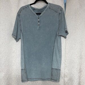 Buckle Black Waffle Shirt Men's Short Sleeve Blue Gray Distressed- Size Large